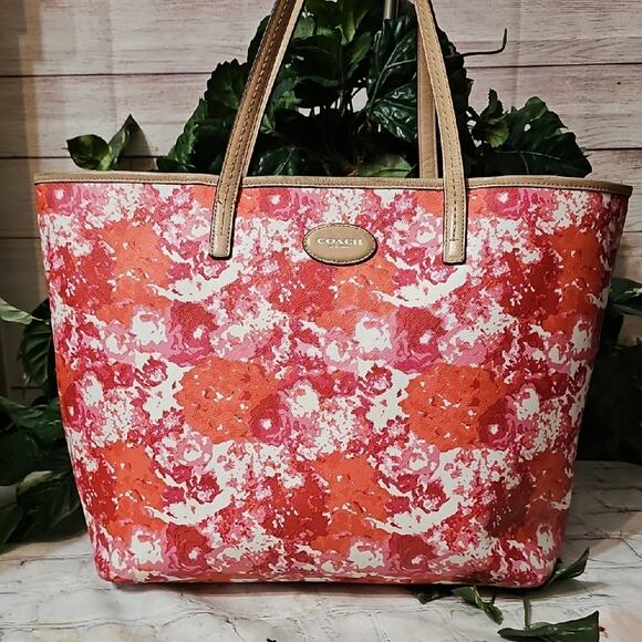 Coach Peyton Floral Print Top Handle Tote Floral Pink Tote Bag - Picture 1 of 16